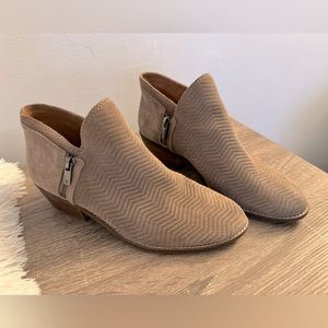 Lucky Brand Women's Fhuna ankle Booties